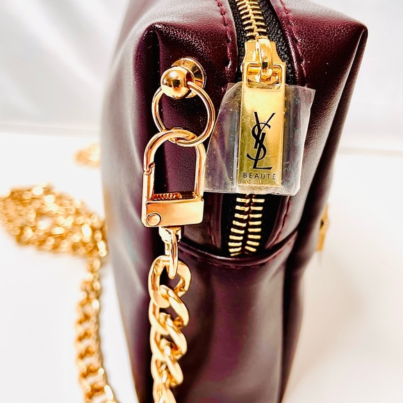 NWOT YSL Crossbody Gold Chain Small Bag With Gold Accents & Tassel Charm/Keyring - Picture 7 of 9